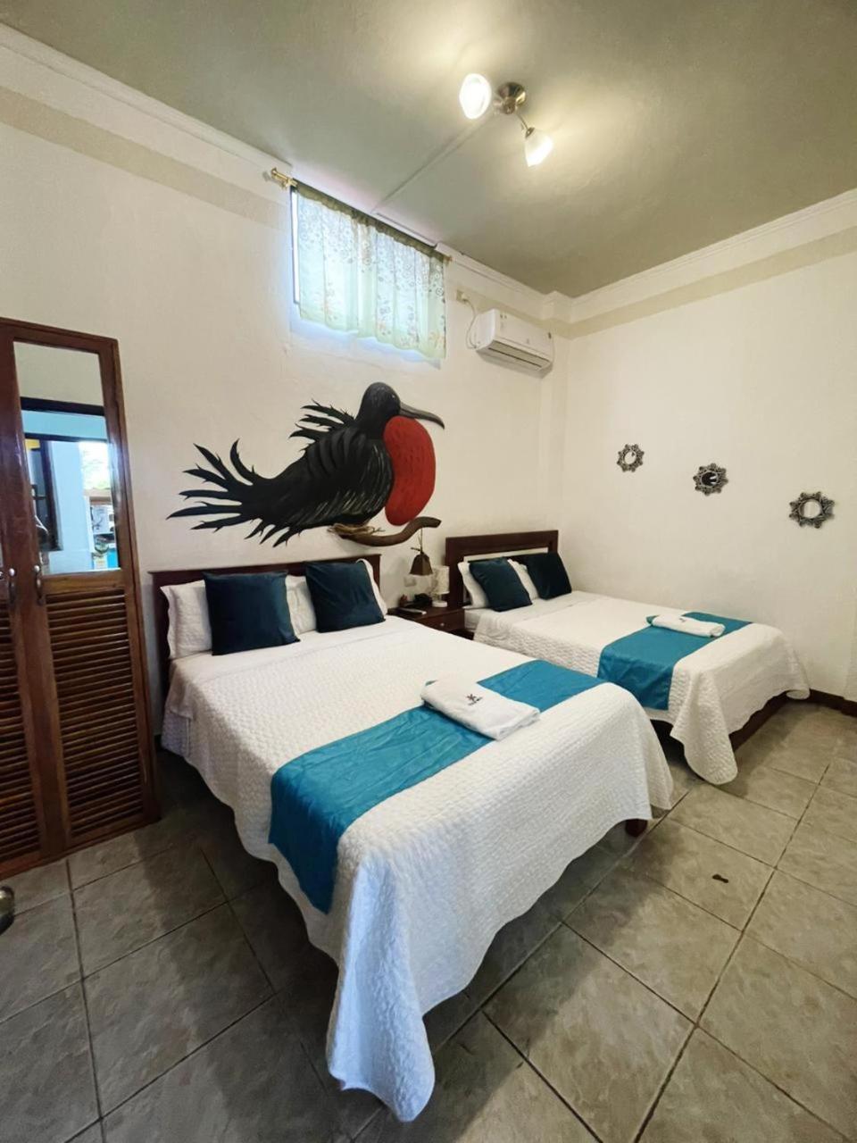 Suite Galarous Island Puerto Ayora  Exterior foto
